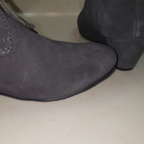 Gray booties - Picture 4 of 5